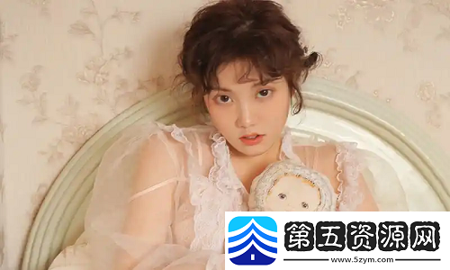 《丰满的女邻居》三级