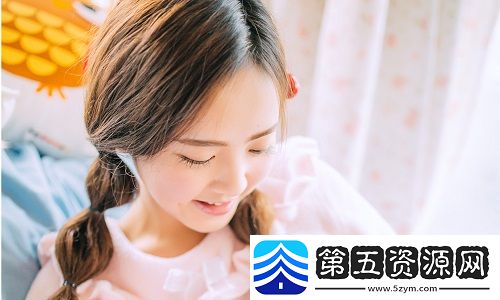 《丰满的女邻居》三级