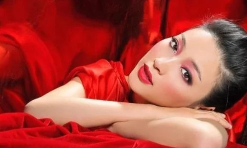 武松与潘金莲艳色大片引发热议