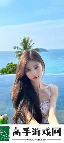 瞒着老公加班的HR中字火了：深夜加班拼命工作，网友直呼这敬业精神我自愧不如！