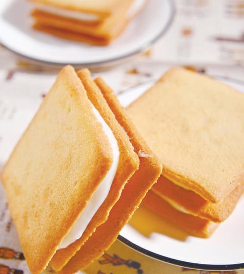 双胞胎一前一后夹心饼干