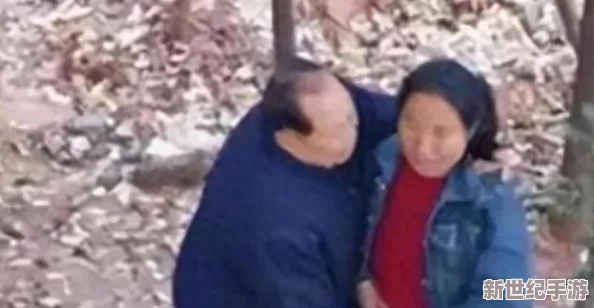 69XX勾搭老头野战直播