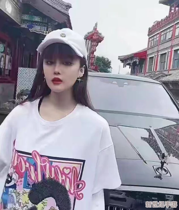 全是污图裸身不挡胸2次元