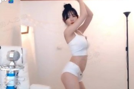 女同学把我的㊙蹭来蹭去车