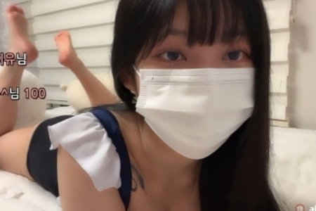 美女校花打开㊙让我❌