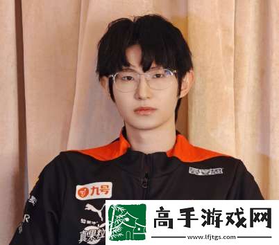 AG发布六人组候场照片