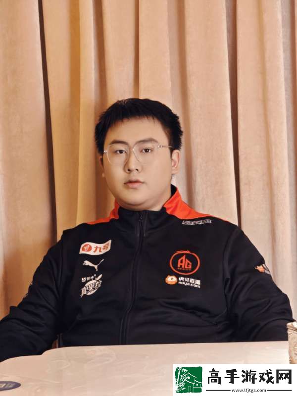 AG发布六人组候场照片