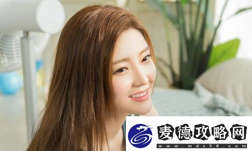 老师脱让学生摸引热议