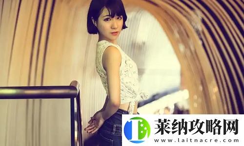 搬家工人当着老公的面