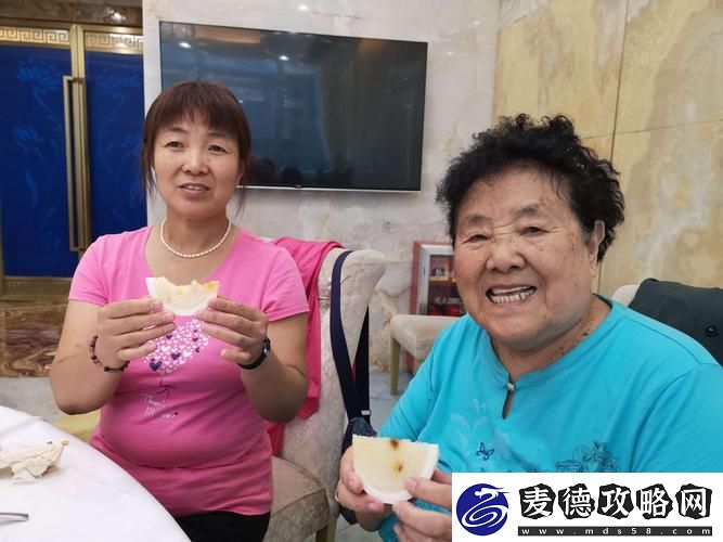 Chinese老太交grany