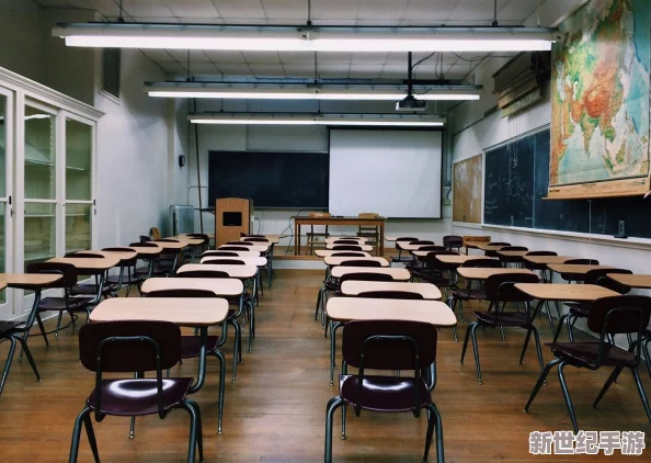 考试不好就要当学校的坐便器