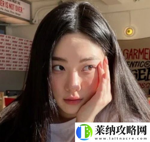 父亲有力挺送女儿的花园，网友：这座花园藏着岁月最深的父爱！