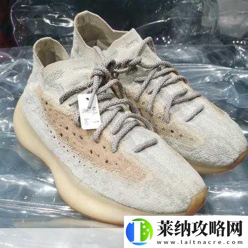 yeezy380蜜桃粉和白色让直播界变天