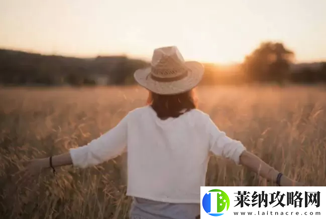 不要慌不要慌太阳下山有月光是什么梗