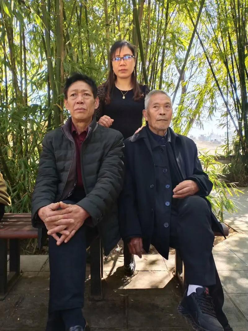 爸爸和李叔叔谁更厉害小喜