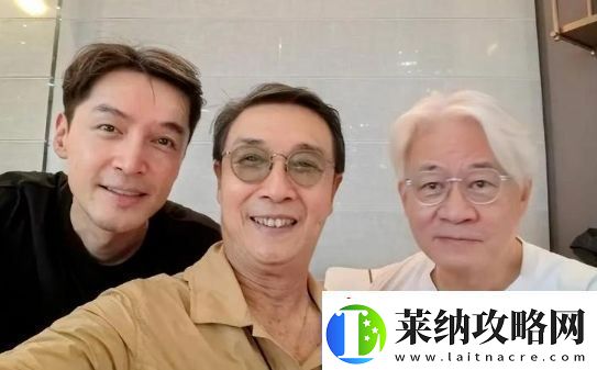 42岁胡歌罕见秀恩爱