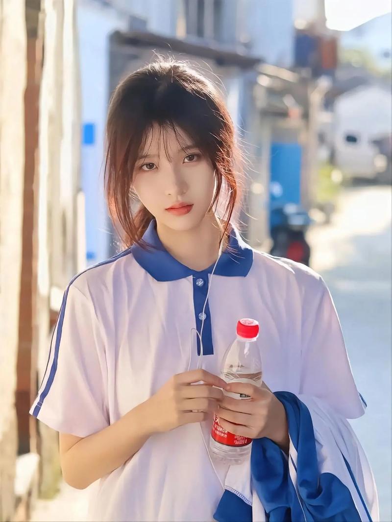 ???校花