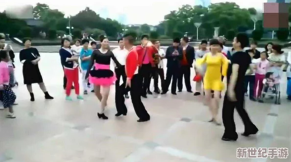 帅哥操美女视频