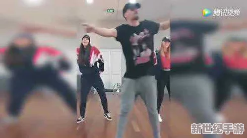帅哥操美女视频